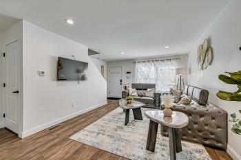 1 Mi to MGM Springfield: Cozy Winter Duplex!, Springfield (photo 5)