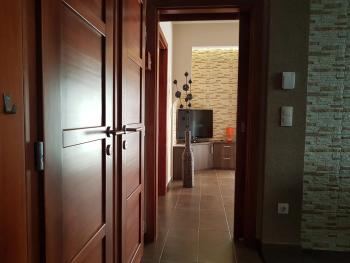 MgTels Apartman - with private parking, Budapest (photo 2)