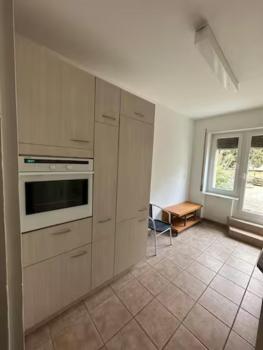Large Flat, Downtown Center next to Zurich HB Main Station Muller - Self Checkin, Цюрих (фото 3)