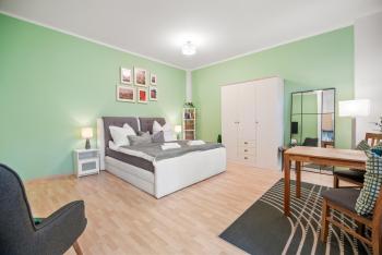 GREENs - ruhige schöne 1RWhg gut gelegen mit Balkon, Drážďany (fotografie 2)