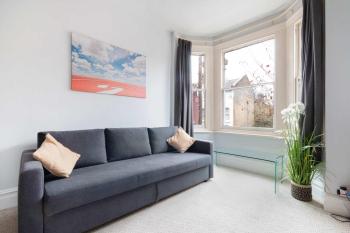 1 bed Clapham Junction apartment, Londýn (fotografie 2)