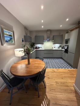 Glasgow Harbour Clyde Waterfront Apartment, Glasgow (photo 4)
