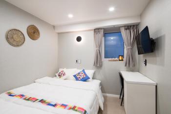 Male-only single room in Seoul, quiet, convenient access to anywhere in Seoul, great view, good value, shared kitchen, randomly assigned, Seoul (photo 4)