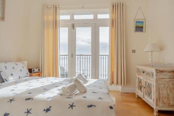 3 Bed in Ventnor oc-k30504, Ventnor (Foto 2)