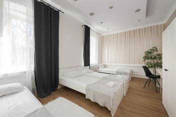 ROYAL ROOMS***, Lublaň (fotografie 3)