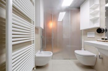 Haven Loft Como - Private Spa, Parking & Jacuzzi, Como (foto 5)