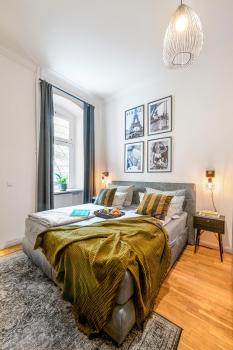 The Koburger II - Stylish studio with extra high bed for kids, 45m2 space, Ideal for families with kids or couples, Berlin (zdjęcie 4)