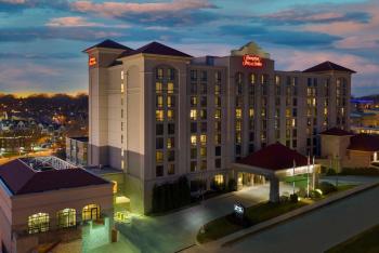 Hampton Inn & Suites Country Club Plaza, Kansas City (photo 2)