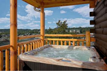 Skyburst- Mountain cabin w fireworks view! Indoor Heated Pool & Hot Tub, Pigeon Forge (fotografie 4)