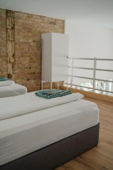 SC 00 LOFT by ROCKCHAIR Apartments l SUPERHOST Status l Unique & Style Loft 230 sqm 2 Floors Tablefootball Tabletennis 3 Bathrooms Boxspringbeds welcomes you!, Berlín (fotografie 2)