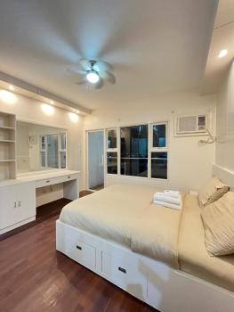 STAYLUXIA MANILABAYVIEW - FEATURING 1 - 5 BEDROOM SUITES WITH BALCONY POOL BAYVIEWS NETFLIX - Housekeeping Available-, Manila (fotografie 2)