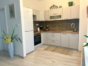 Amazing large 2,5rooms with terrace and parking!, Братислава (фото 4)