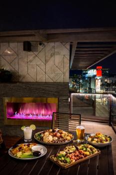 Hollywood Penthouse with Balcony Pool and Hollywood sign View with Free parking, Los Angeles (fotografie 3)