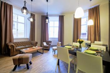 Charles Bridge Deluxe Apartment for 14 people - Self Check in, Praha (fotografie 2)