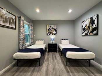 Spacious 3 bedroom unit with backyard and parking just 10 minutes from Rodeo Dr and attractions!, Los Angeles (fotografie 5)