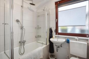 Modern, Zentral und im Grünen, Schopfheim (Foto 3)