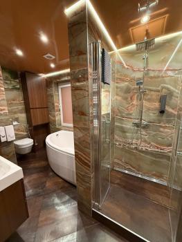 BRIVIBAS RESIDENCE - SUNSET, free PRIVATE parking, free WIFI, self check-in, Riga (photo 2)