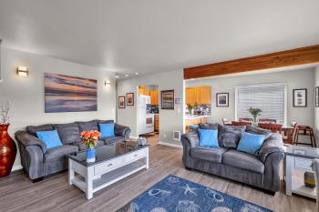 Sunkissed 3BR Oceanview, Dog-Friendly Beach Home, Pacific Beach (photo 5)