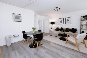 Wunderschönes Studio im P-Berg mit Pkw Stellplatz optional Buchbar, Berlin (photo 5)
