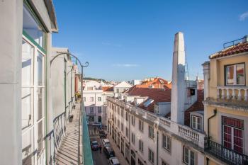 White Tiles in City Center, Lisbon (photo 4)