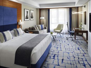 Mövenpick Hotel & Apartments Bur Dubai, Dubaj (zdjęcie 5)