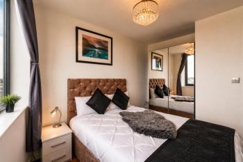 Sidemersey Livings - 2 Bedroom Central Skyline Apartment with views and parking, Liverpool (Foto 2)