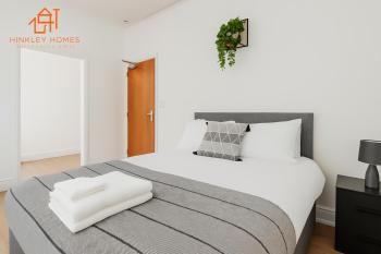Supersized 6 bedroom Liverpool/Free parking/sleeps 12, Liverpool (zdjęcie 4)