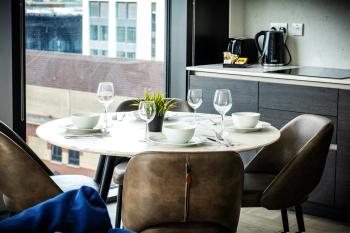 The Mercian by Your Perfect Stay Birmingham - Apart-Hotel Style - 24-Hour Reception & Gym, Birmingham (photo 2)