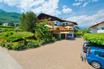 Hotel & Residenz Traubenheim, Наллес (фото 2)