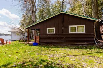 Ambleside - 2-Bedroom Cottage #4, Kawartha Lakes (zdjęcie 3)