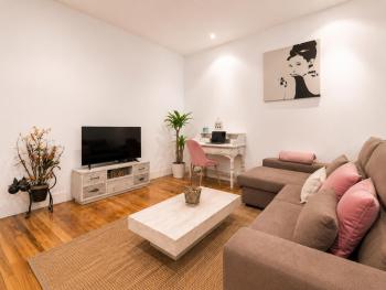 Exclusive Apartment between Old Town & Guggenheim!! Private Parking, Bilbao (foto 5)