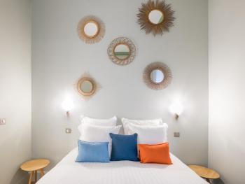 1er Etage SoPi-Montmartre, Paris (photo 2)