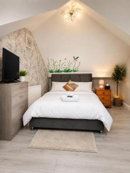 The RS Prime - Homestay Premium Private Rooms Near Train Station, Airport, NEC For Company, Contractor Stays - HS2, JLR Onsite Secure Parking, Birmingham (photo 2)