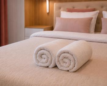 Green Terrace Centrum Apartment - Cozy terrace, Free Parking, NETFLIX - Rail Station 850m, Breslau (Foto 5)