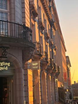 Special apartment with balconies - in the very heart of Leeds, Лидс (фото 4)