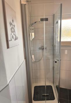 Urban Haven-Zentrum-3 Schlafzimmer-5 Einzelbetten-Waschmaschine, Štutgart (fotografie 3)