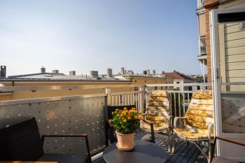 Modern 3 bedroom apartment - 4 minute walk from metro - top floor baclony view, Осло (фото 4)