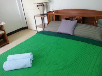 Roong-Arun Apartment, Bangkok (fotografie 3)