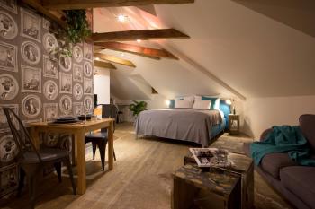 Romantic Bohemian Studio in Old Town Prague, Praha (fotografie 2)