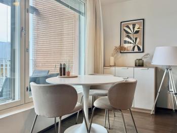 Penthouse with private sauna, large balcony, AC, Helsinki (photo 5)