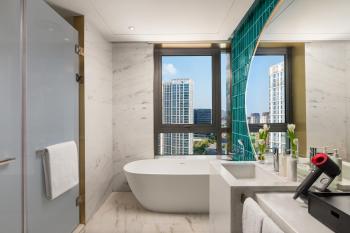 HUALUXE Shanghai Changfeng Park by IHG, Shanghái (foto 3)