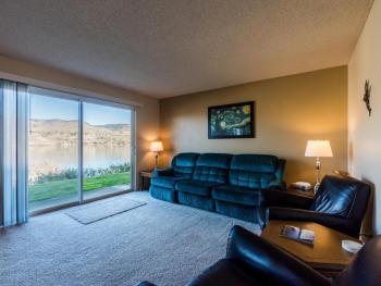 Perfect View, Chelan (photo 3)