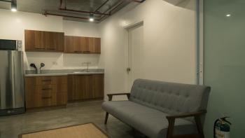 5880 Enriquez Residences, Manila (fotografie 2)