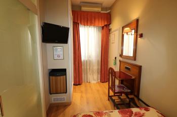 Hostal Hispano - Argentino Gran Vía, Madrid (fotografie 3)