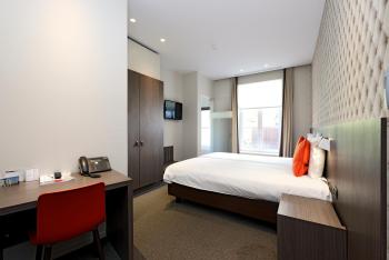 Square Hotel, Cortrique (foto 3)