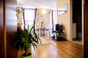 Apartment Peristil Cardo, Split (photo 2)