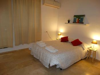 Minimalist Loft Center by gms apartamentos, Cordoue (photo 4)