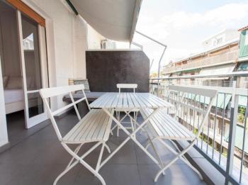Acropolis Charming Apartment with Large Balcony - DM17, Atény (fotografie 4)