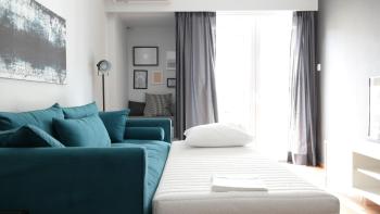 Bright Flat near the Acropolis by UPSTREET, Atény (fotografie 3)