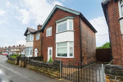 Cosy House in the heart of Beeston with FREE Parking and WiFi